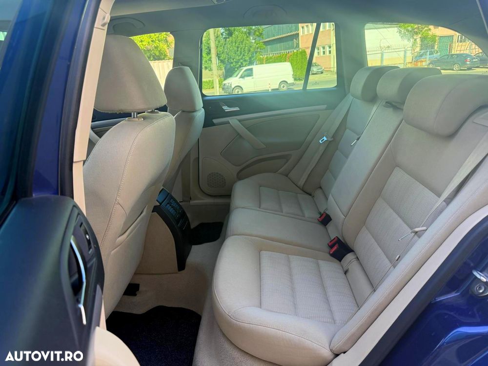 Skoda Octavia 1.2 TSI FAMILY - 11