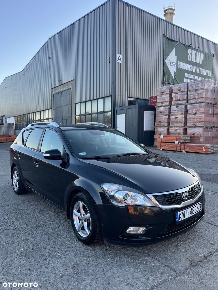 Kia Ceed - 7