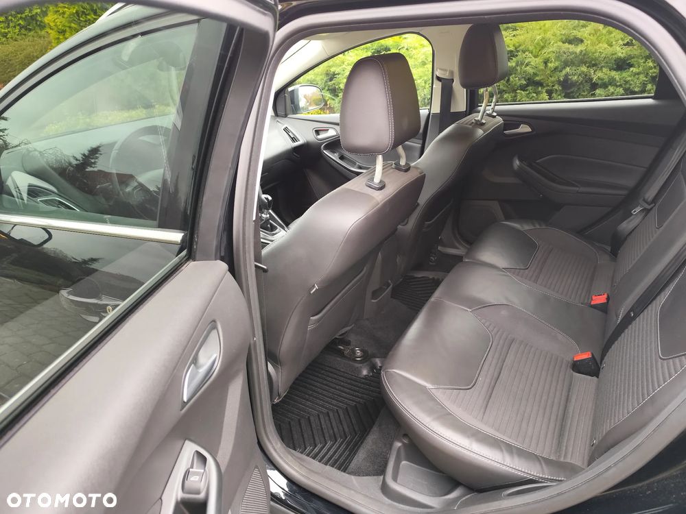 Ford Focus 1.5 EcoBlue STart-Stopp-System TITANIUM - 13