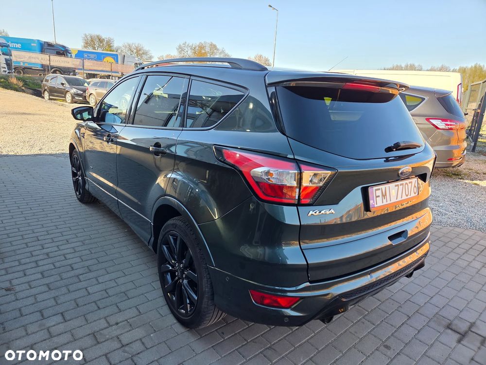 Ford Kuga 2.0 TDCi 4x4 ST-Line - 10