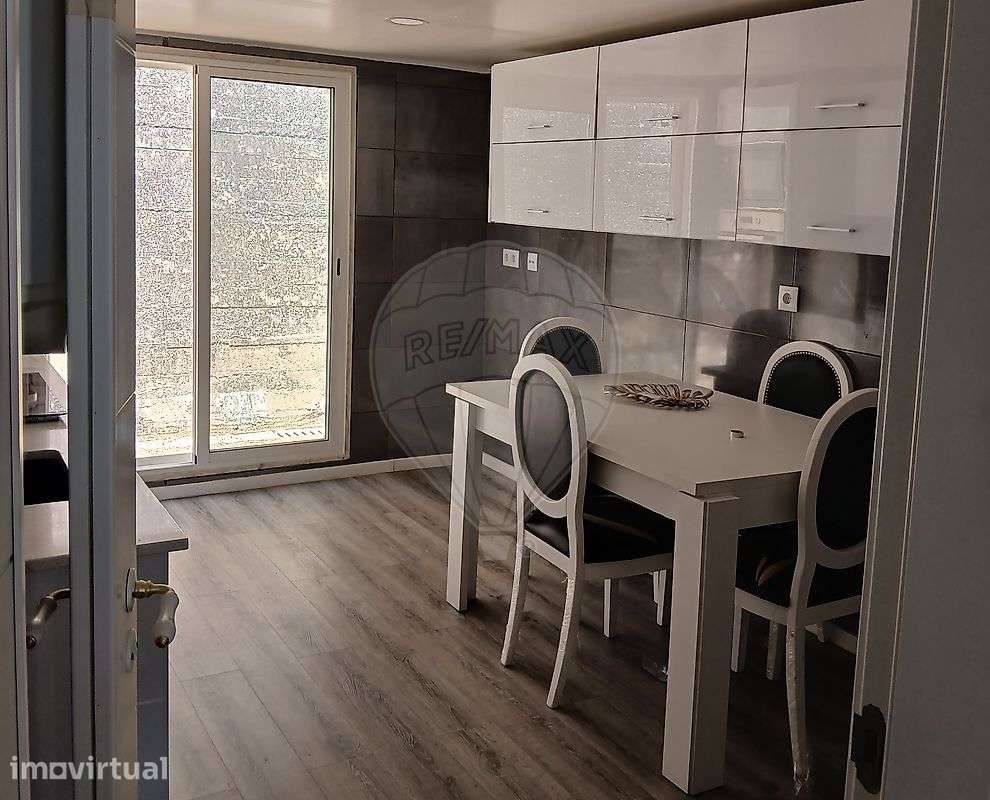 Moradia T1 para venda - Grande imagem: 5/7