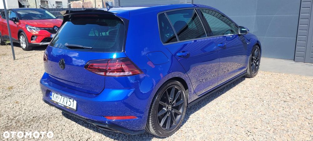 Volkswagen Golf - 18