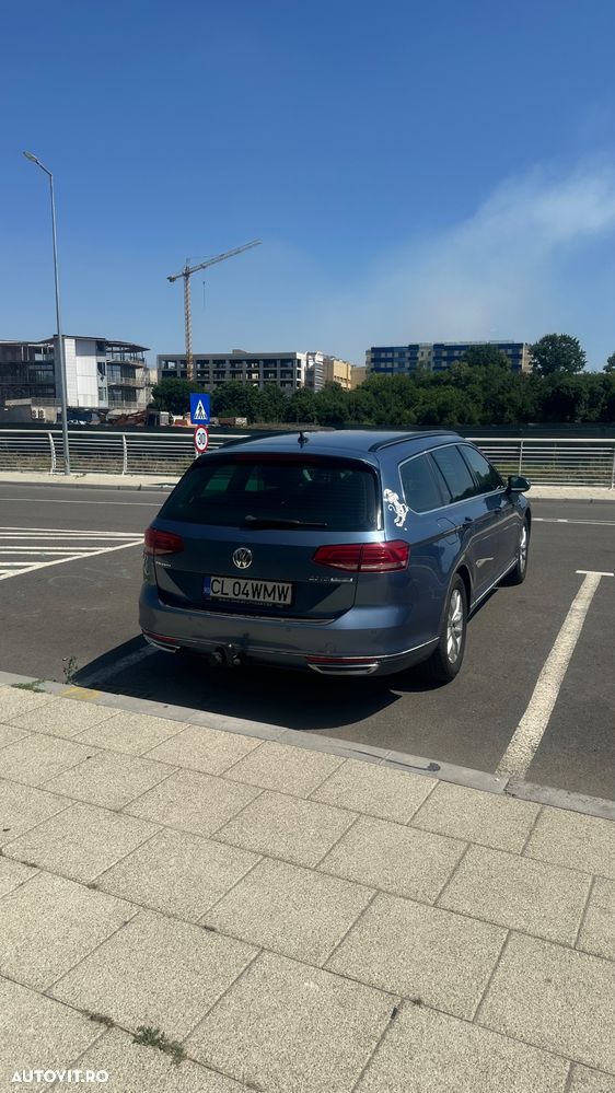Volkswagen Passat 2.0 TDI DSG Comfortline - 6