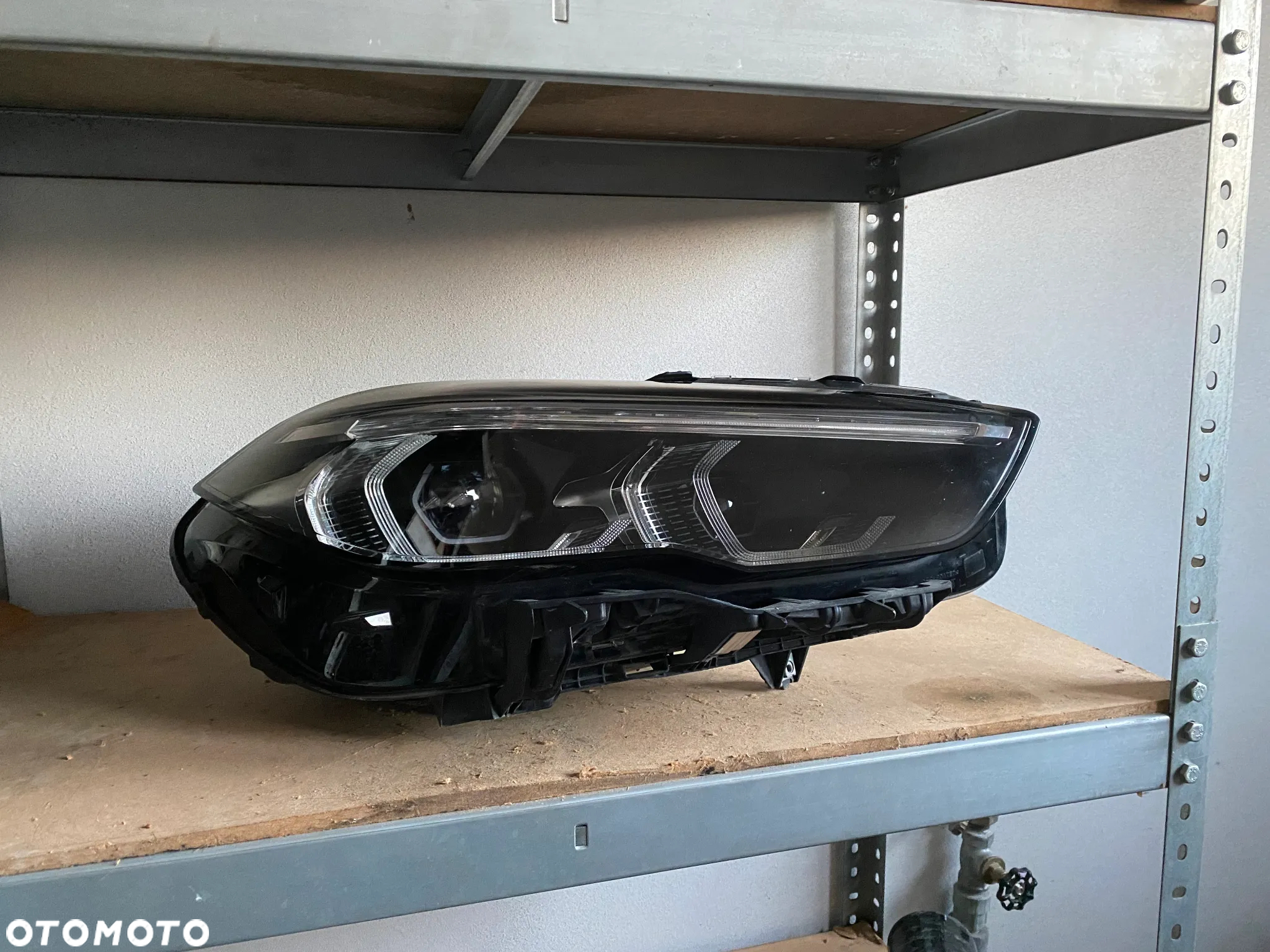 BMW F 44 Lampa reflektor prawy igła - 4