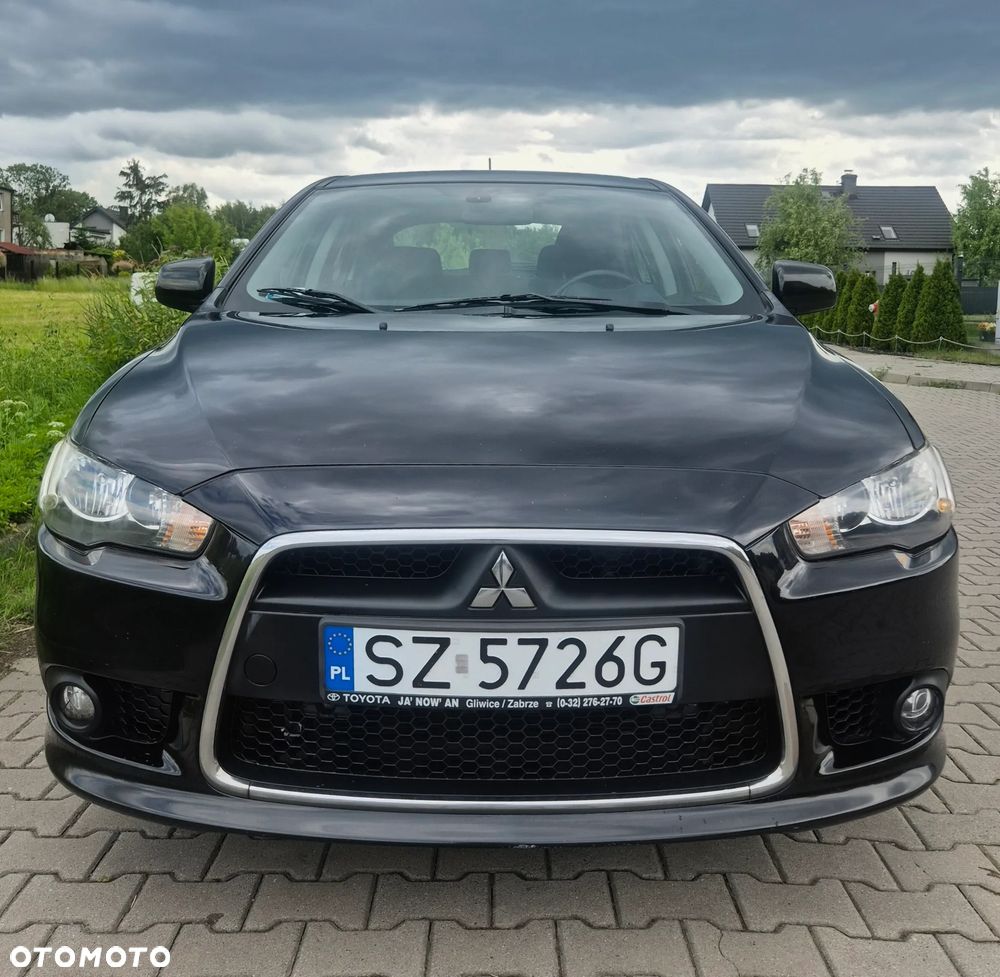Mitsubishi Lancer 1.8 Intense - 13