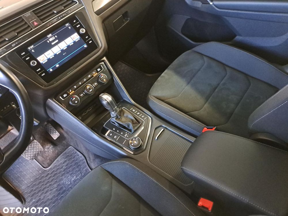 Volkswagen Tiguan - 21