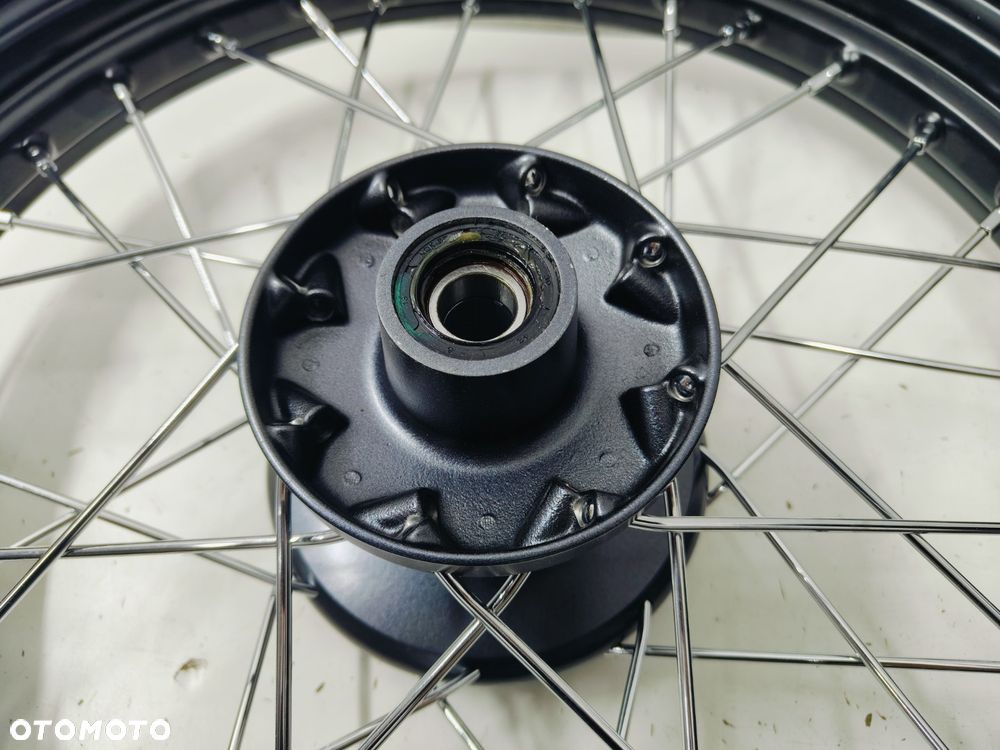 Felga Przód Triumph Street Sclambler 900 - 4