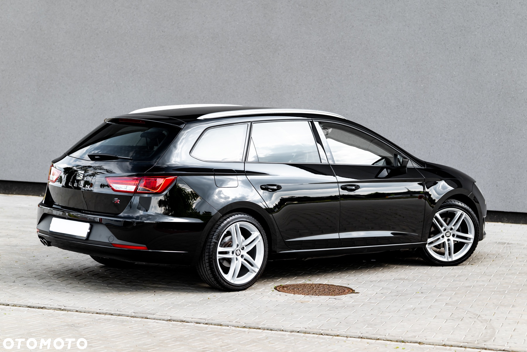 Seat Leon ST 1.4 TSI ACT Start&Stop DSG FR - 3