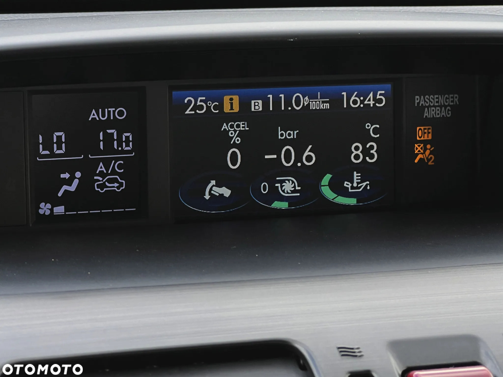 Subaru Forester 2.0XT Platinum Lineartronic - 37