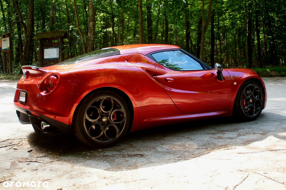 Alfa Romeo 4C 1750 TBi TCT - 11