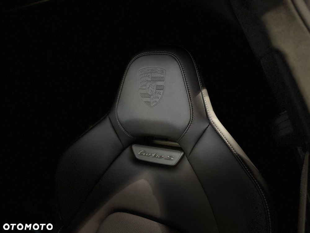 Porsche Panamera - 24