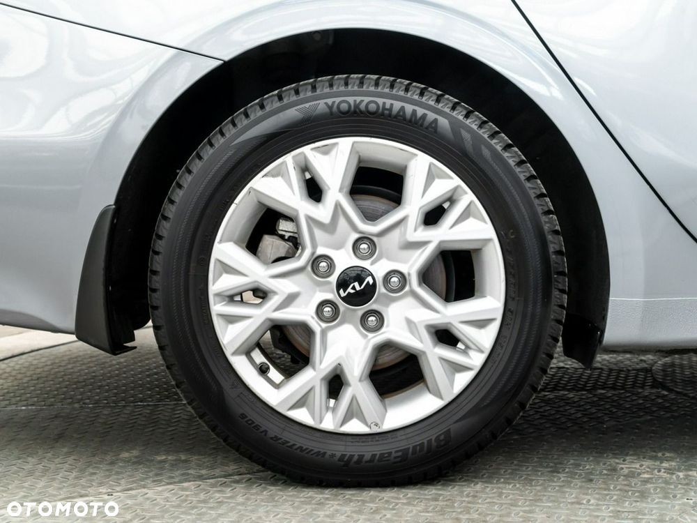 Kia Ceed 1.5 T-GDI M - 12