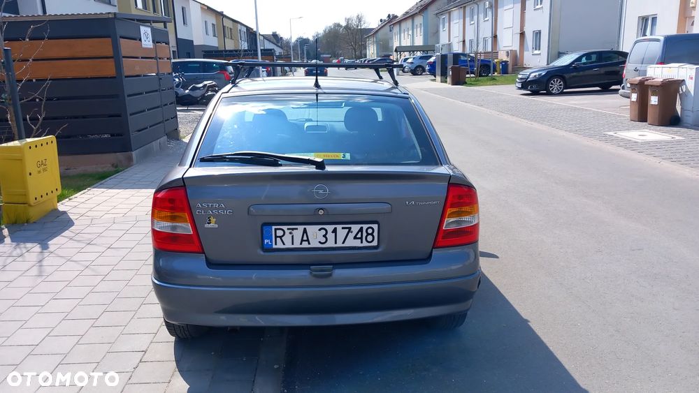 Opel Astra 1.4 Start - 5