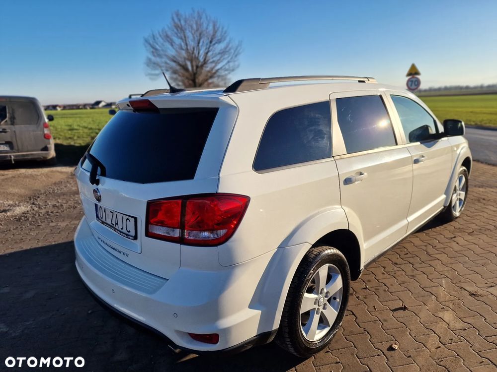 Fiat Freemont 2.0 Multijet Lounge AWD - 9