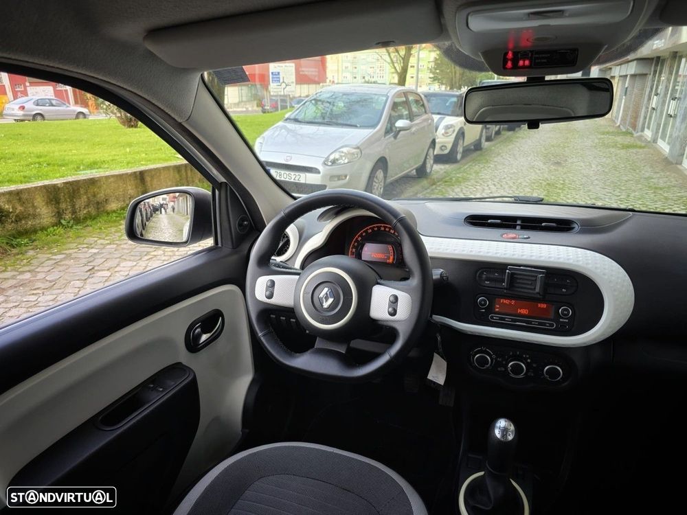 Renault Twingo SCe 70 S&S Cosmic - 18