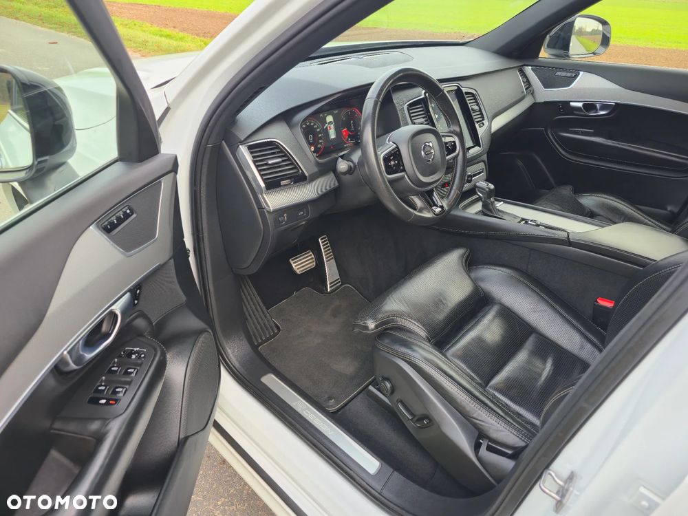 Volvo XC 90 D5 AWD Geartronic RDesign - 14