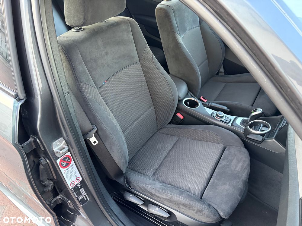 BMW X1 xDrive20i - 24