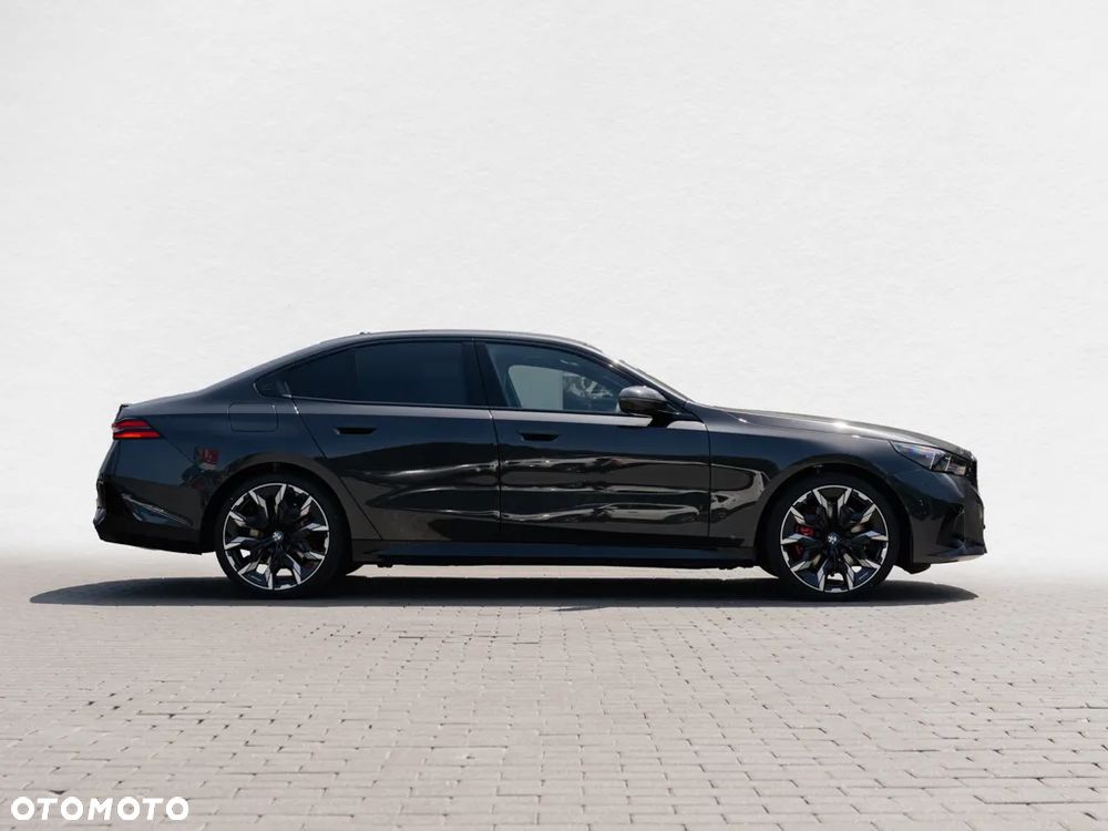 BMW Seria 5 540d xDrive - 2