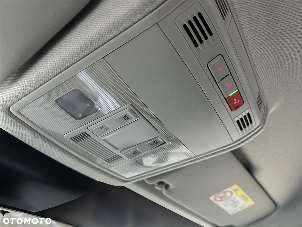 Seat Arona 1.0 TSI Style S&S DSG - 28