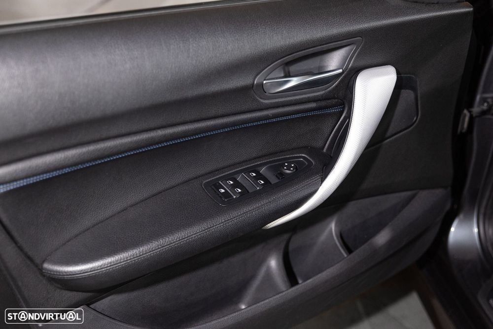 BMW 116 d Pack M - 23