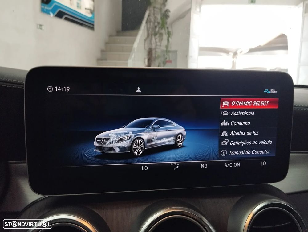 Mercedes-Benz C 200 AMG Line - 42