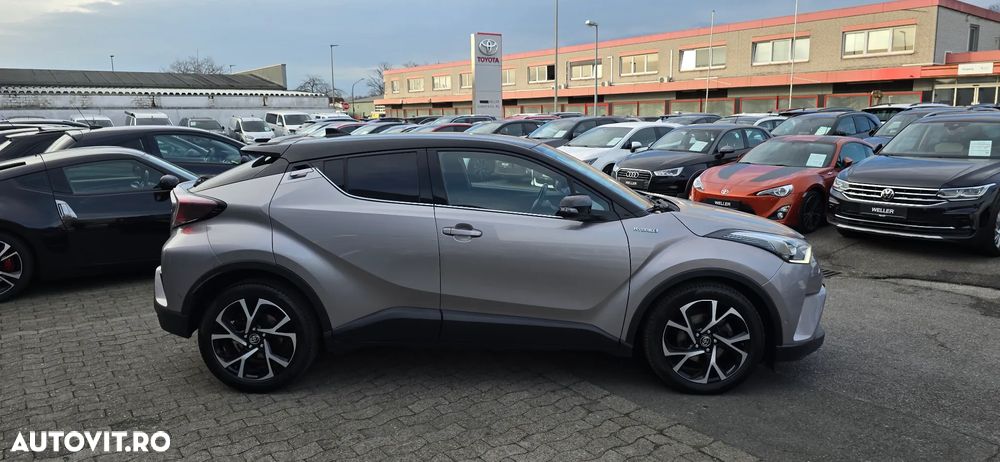 Toyota C-HR Hybrid Style Selection - 19