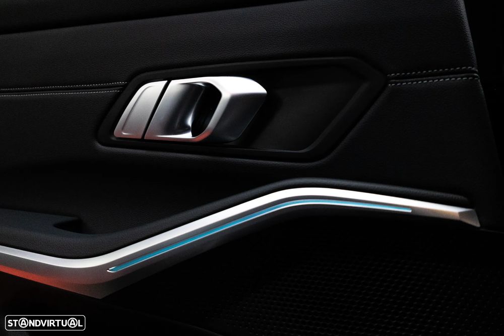 BMW 320 e Aut. Sport Line - 40