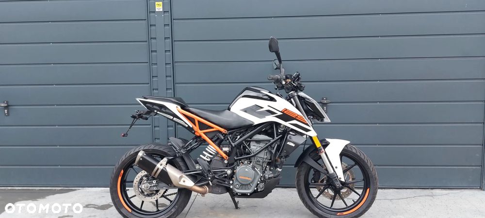 KTM Duke 125 - 37