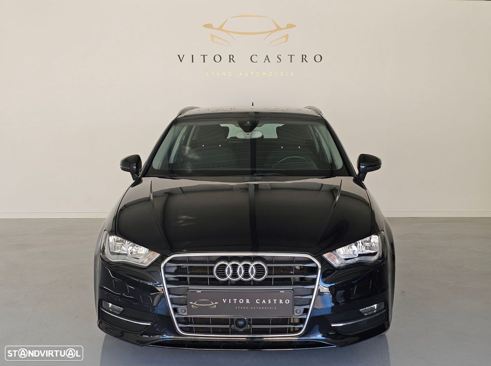 Audi A3 Sportback 1.6 TDI Attraction Ultra - 3
