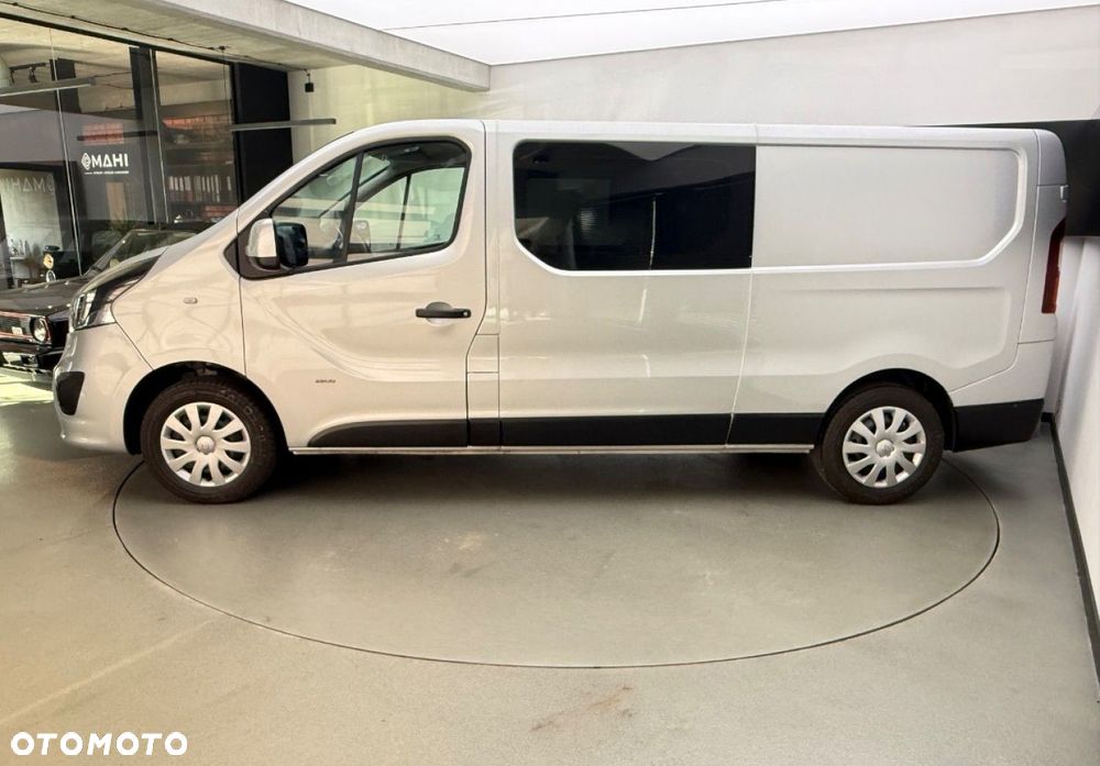 Opel Vivaro - 7