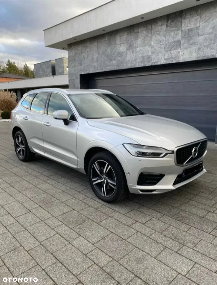 Volvo XC 60 D4 R-Design - 2