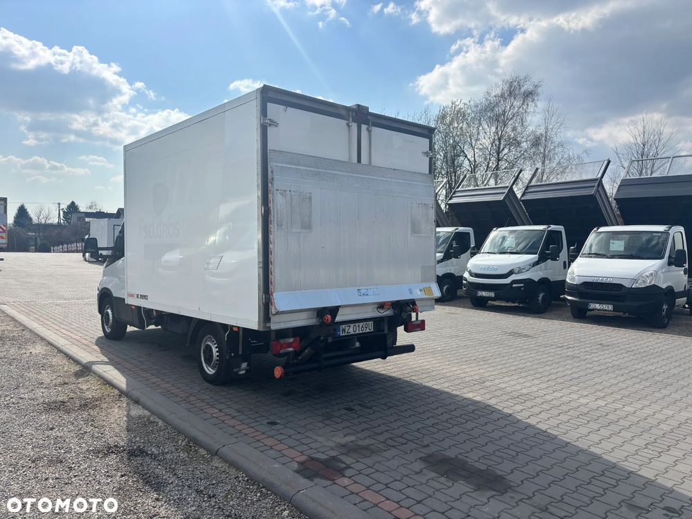 Iveco 35S12,,35S13,,35S14,,35S15 - 3