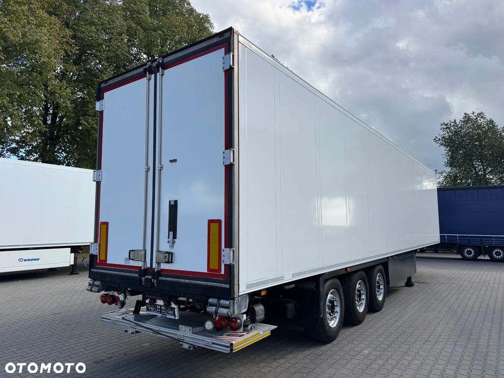 Schmitz Cargobull Chłodnia,Doppelstock, Carrier Vector 1550, Winda ZEPRO - 10