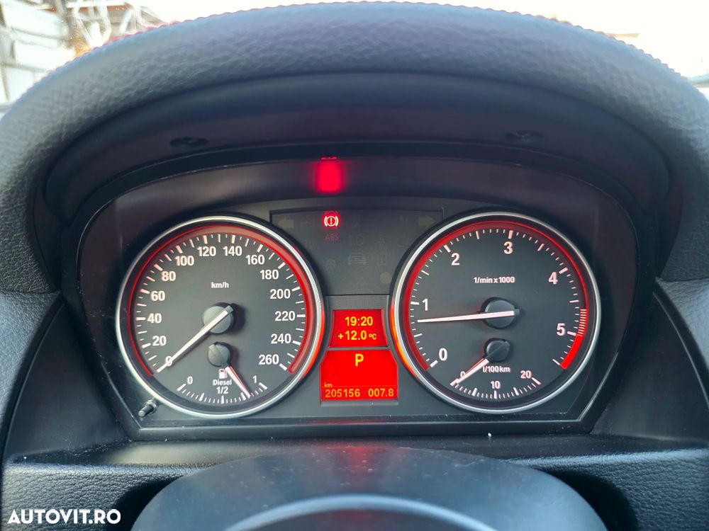 BMW X1 sDrive18d Aut. Sport Line - 26