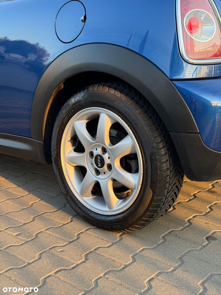 MINI ONE Standard - 7