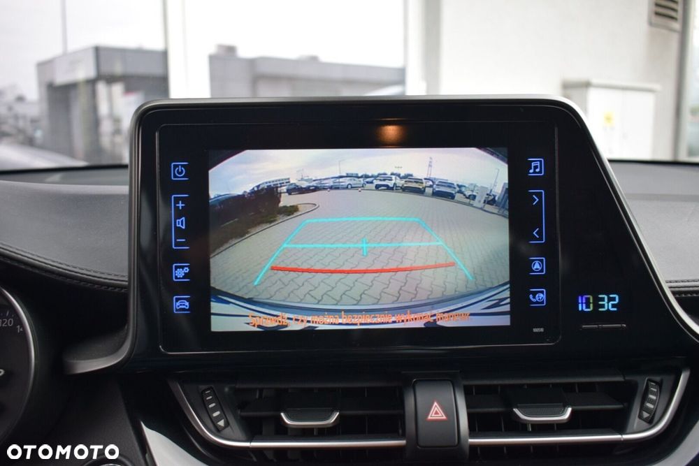 Toyota C-HR 1.8 Hybrid Premium - 12