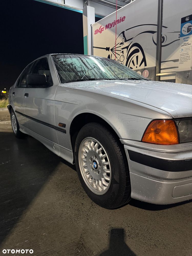 BMW Seria 3 - 21