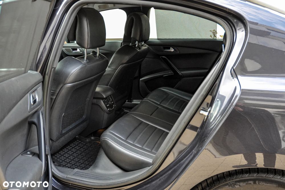 Peugeot 508 - 8