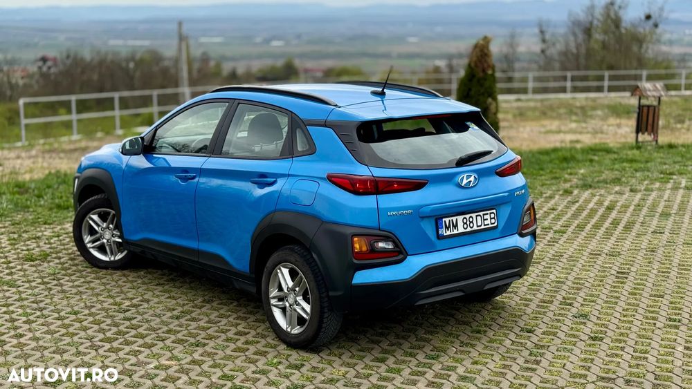 Hyundai KONA - 3