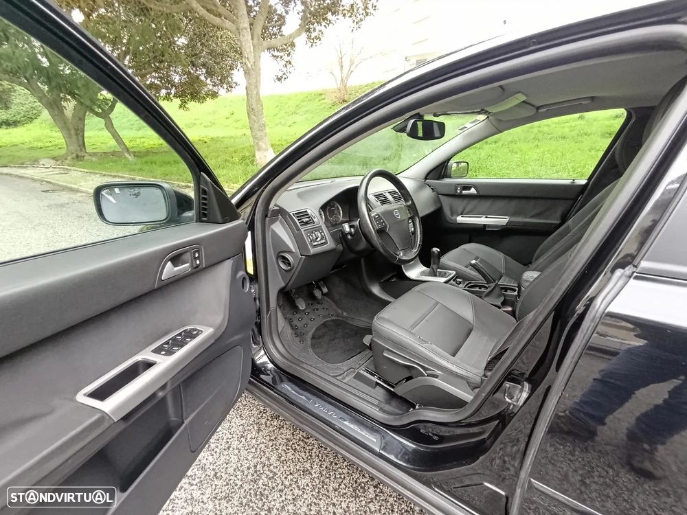 Volvo S40 1.6 D Nível 3 - 13