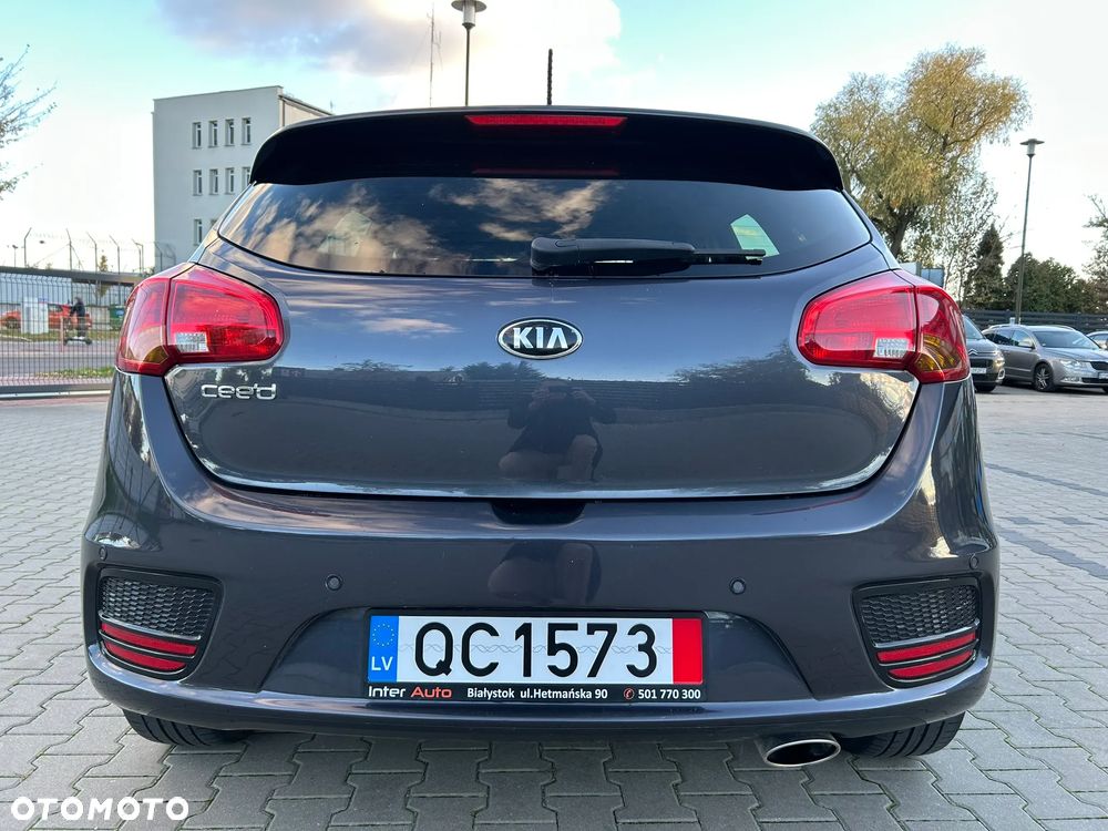 Kia Ceed - 6