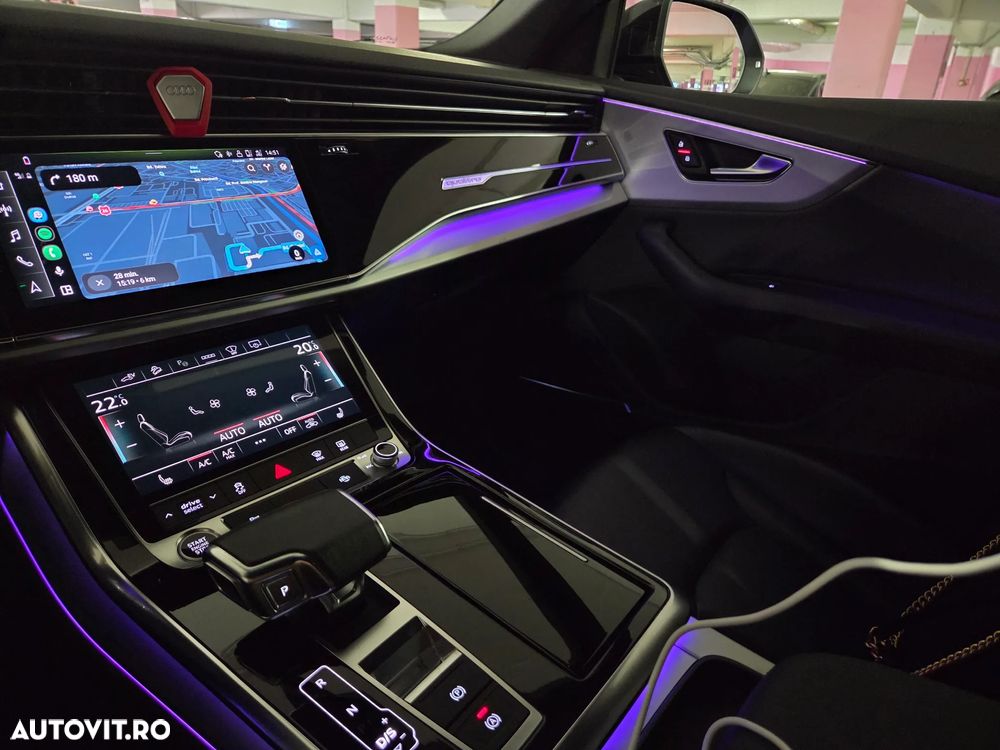Audi Q8 55 TFSIe quattro tiptronic - 6