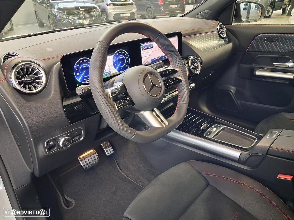 Mercedes-Benz EQA 250+ AMG Line - 12