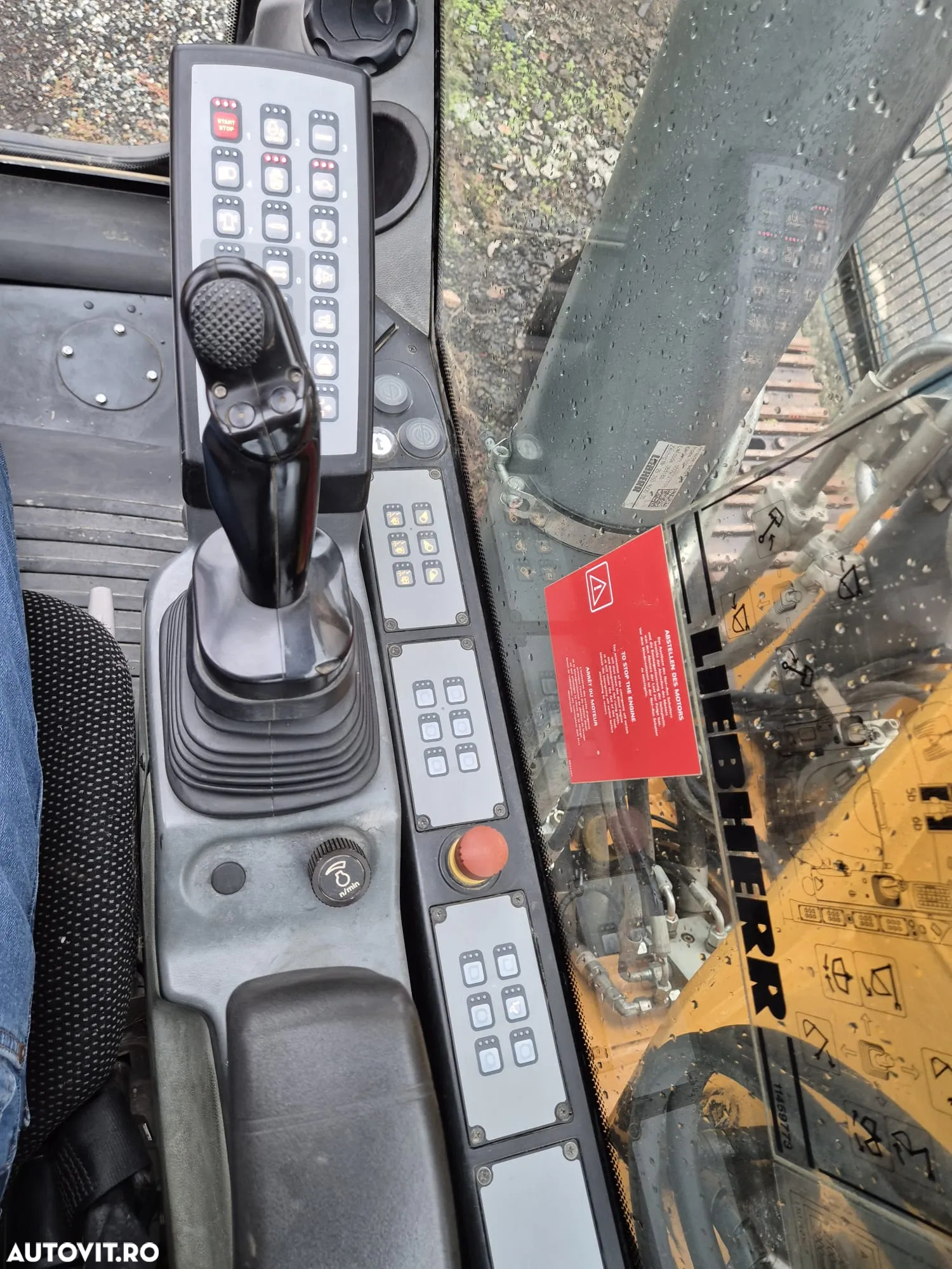 Liebherr R922 NLC - 14
