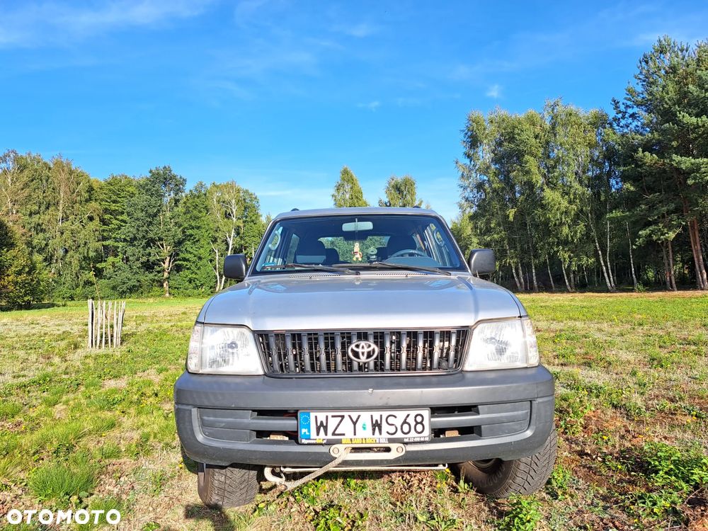 Toyota Land Cruiser - 5