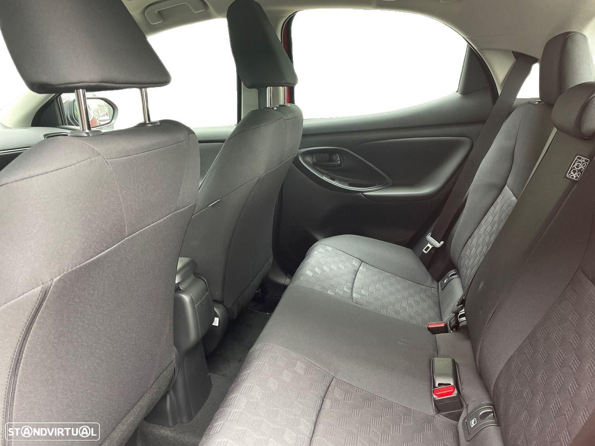 Toyota Yaris - 11