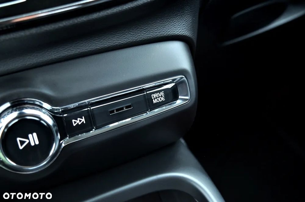 Volvo XC 40 D3 Momentum Pro - 31