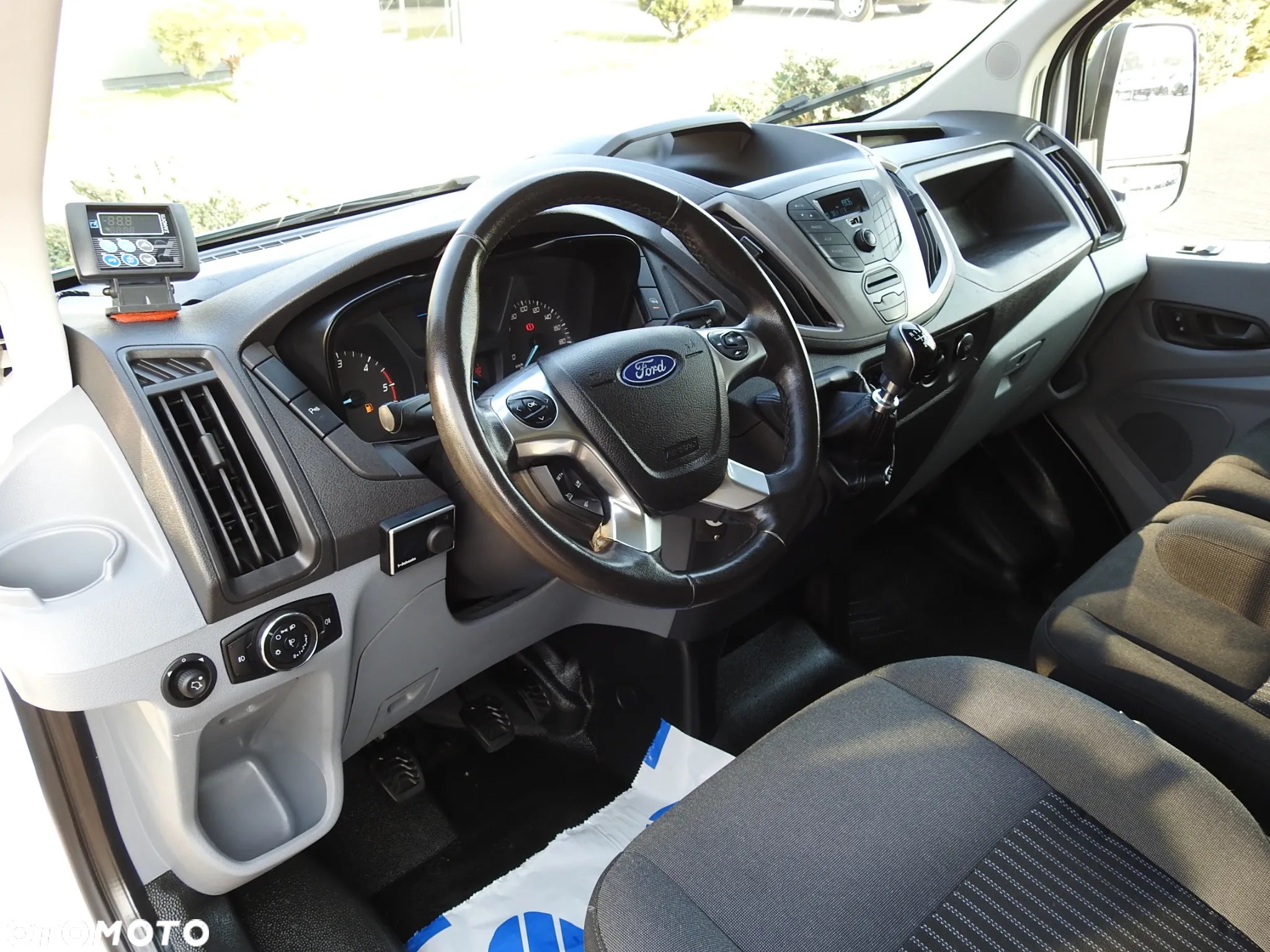 Ford TRANSIT  FURGON CHŁODNIA 0*C FUNKCJA GRZANIA TEMPOMAT LEDY KLIMATYZACJA 130KM [ D81956 ] - 3