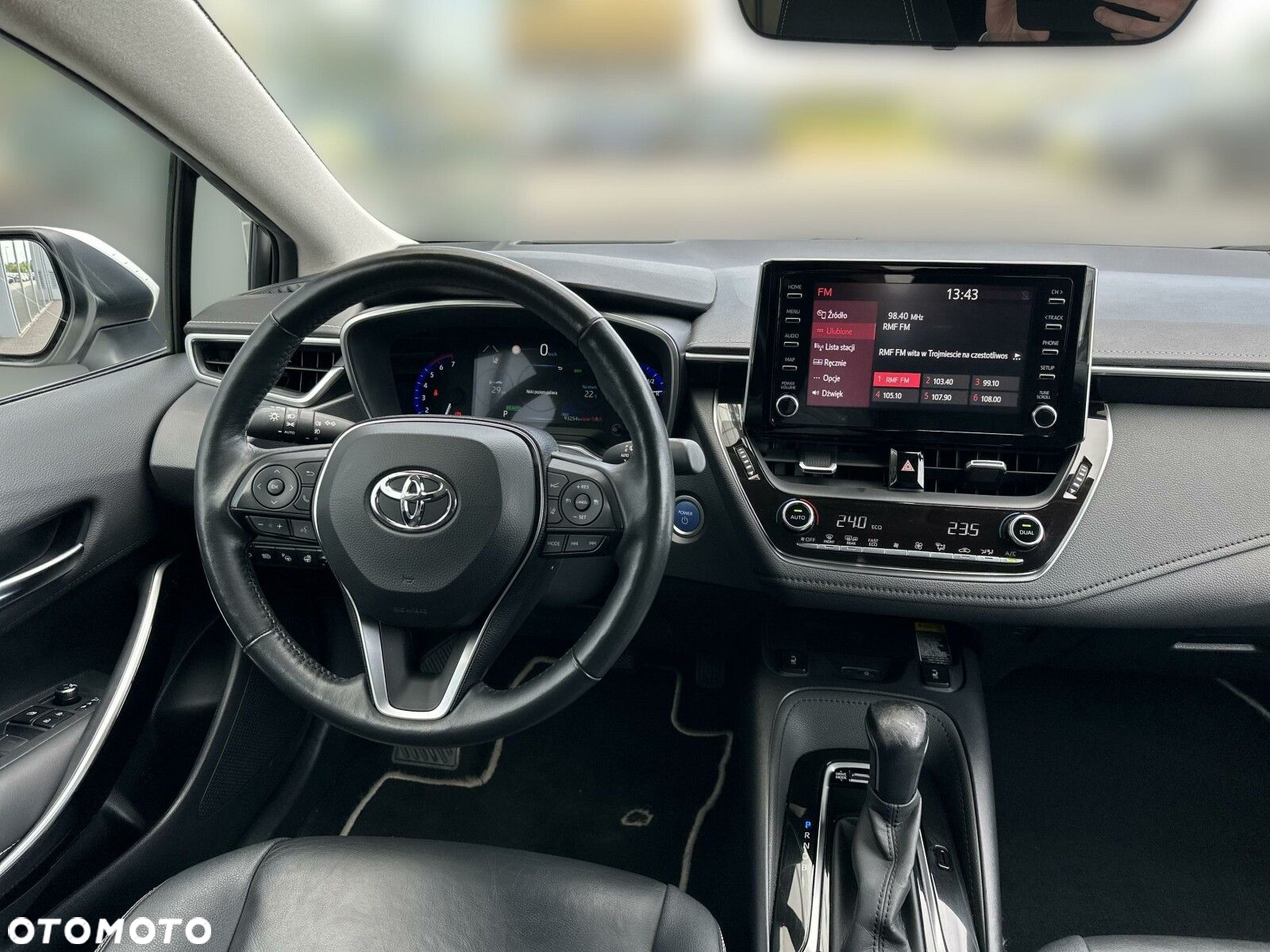 Toyota Corolla - 18