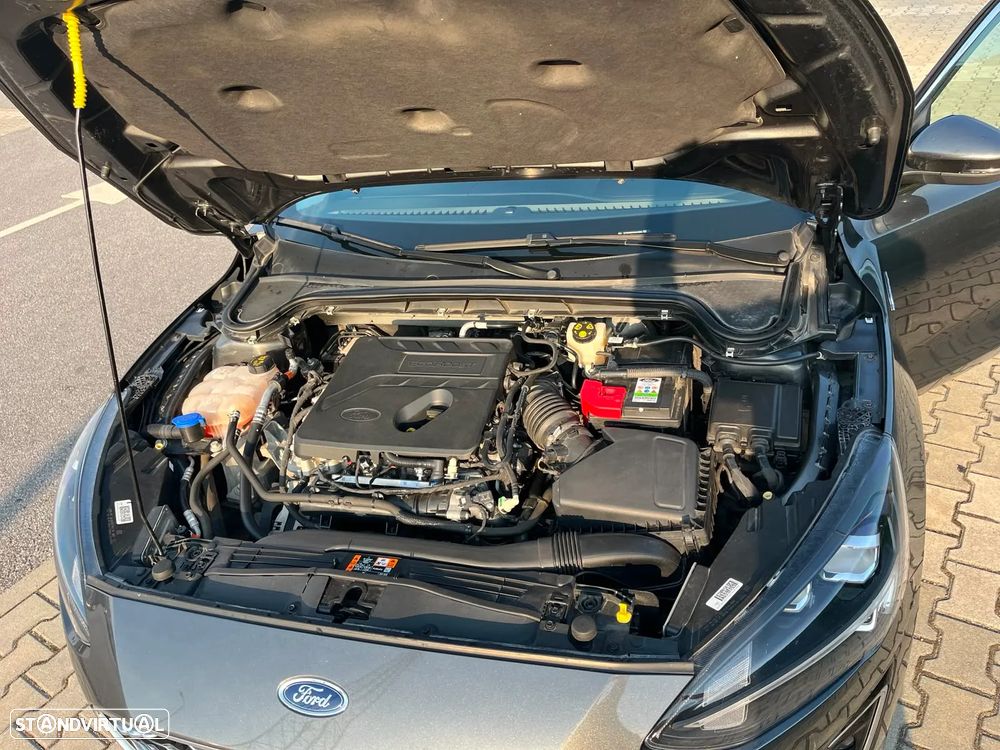Ford Focus 1.5 EcoBoost Vignale - 13